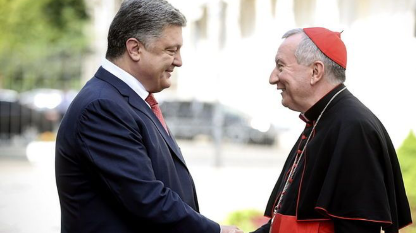 POROSHENKO: “ A LOS UCRANIANOS LES HACE FALTA EL APOYO MORAL DEL VATICANO”