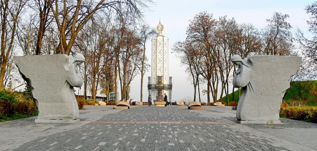 monumentoholodomor
